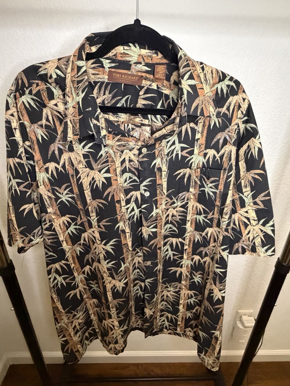 Tori Richard Men’s 2XLT Hawaiian Shirt Black Bamboo Print Cotton Lawn Made USA
